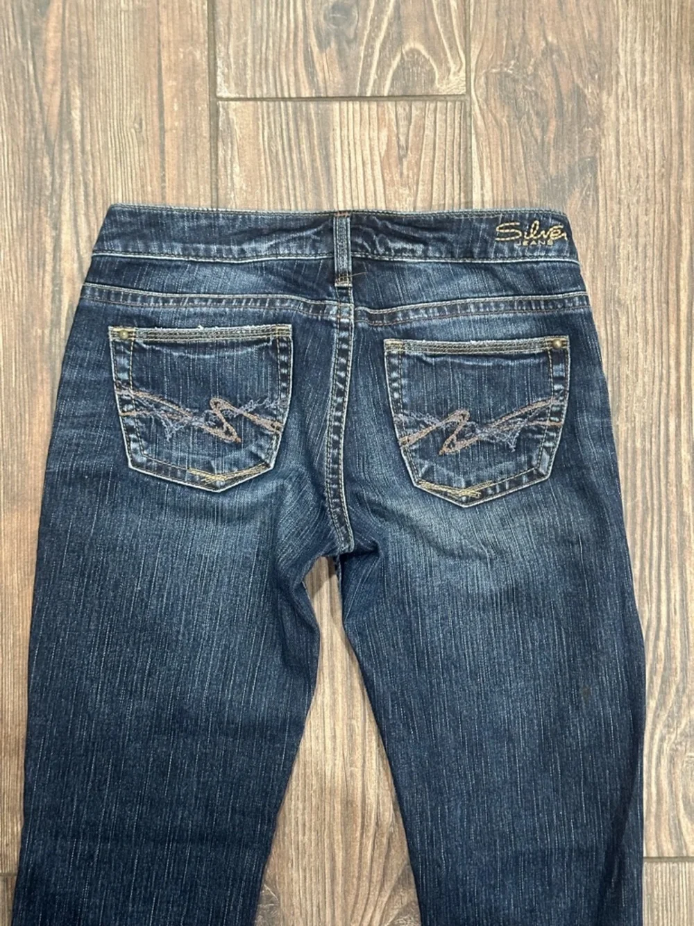 Silver Jeans Dark Wash Toni Low Rise Y2K Bootcut Rodeo Western Embroidered Pocke